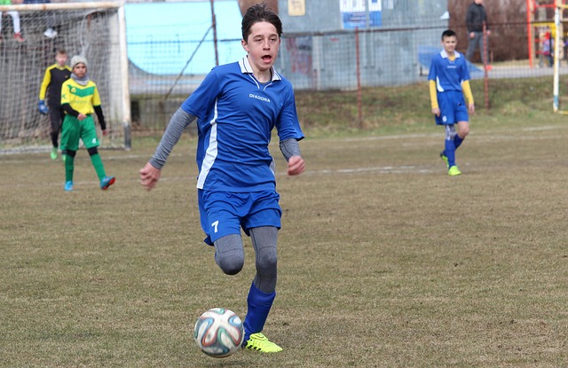 临巨大的压 临巨大的压